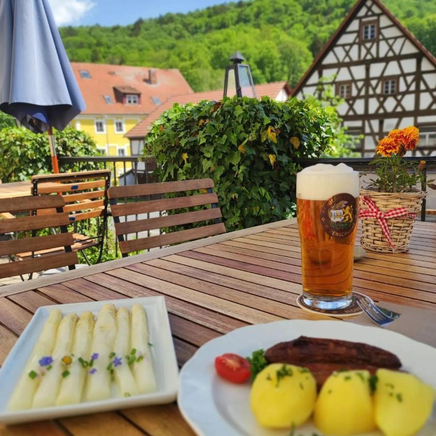Gasthof Hotel Zur Post Egloffstein Eksteriør billede