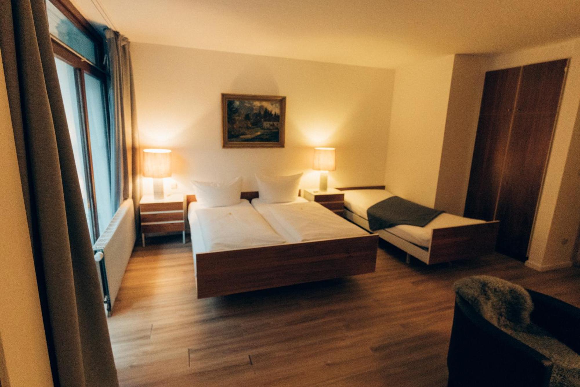 Gasthof Hotel Zur Post Egloffstein Eksteriør billede
