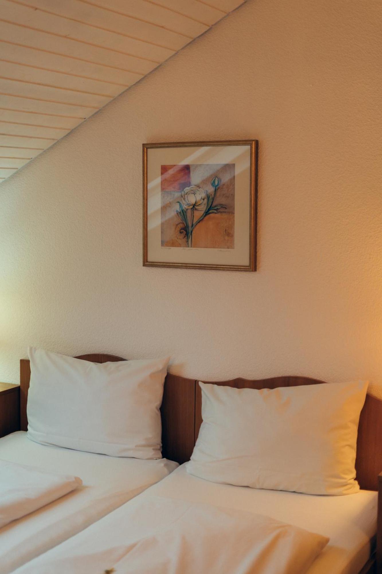 Gasthof Hotel Zur Post Egloffstein Eksteriør billede