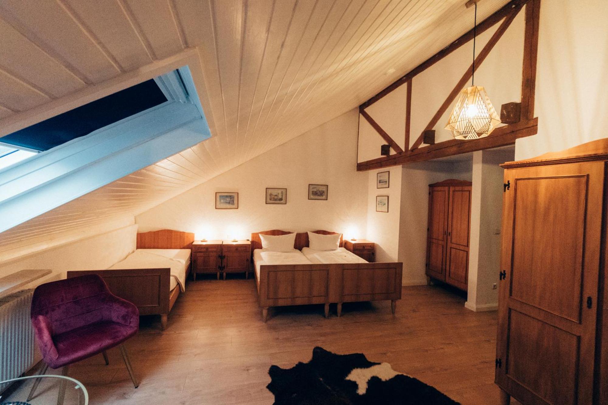 Gasthof Hotel Zur Post Egloffstein Eksteriør billede