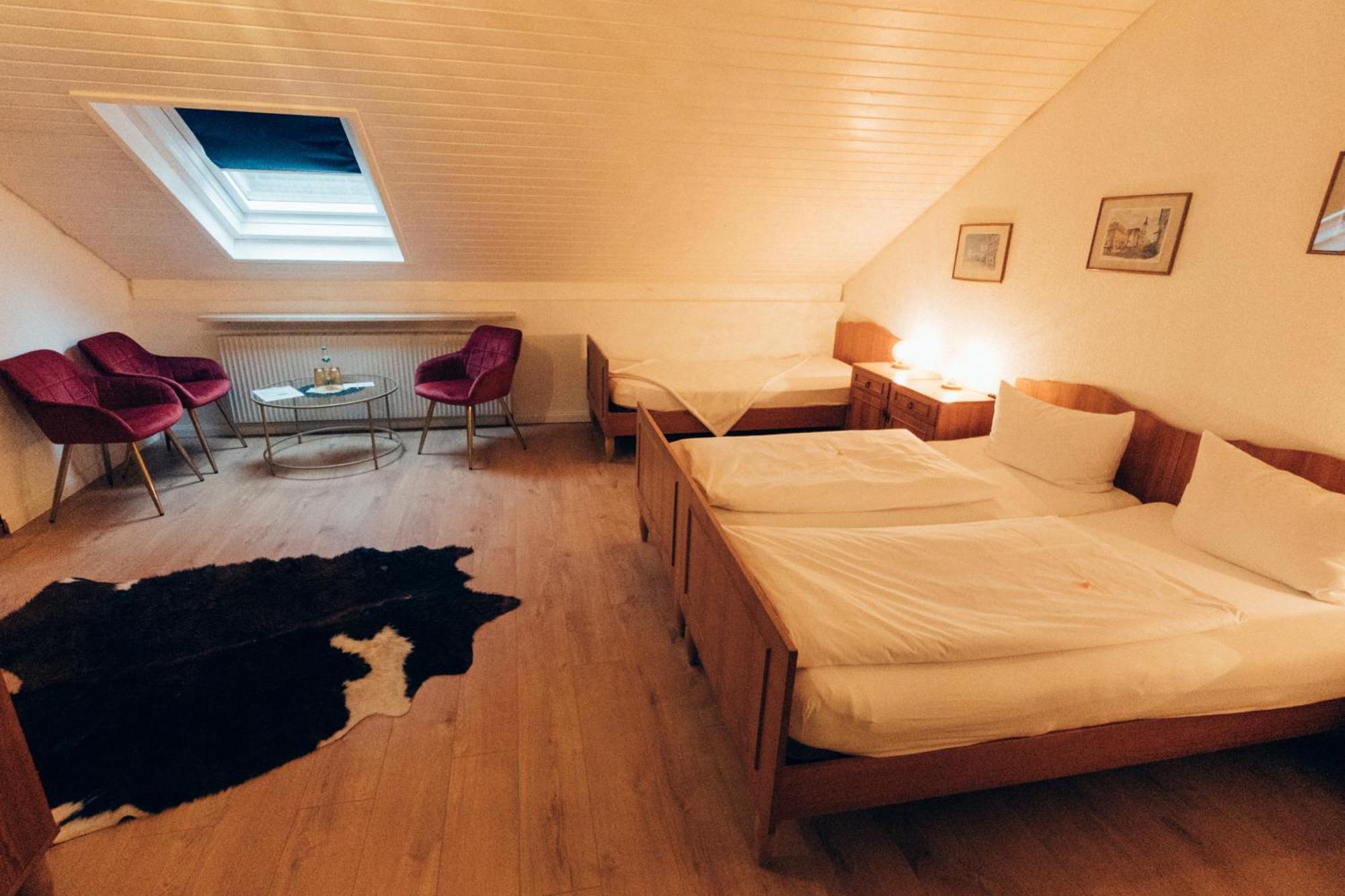 Gasthof Hotel Zur Post Egloffstein Eksteriør billede
