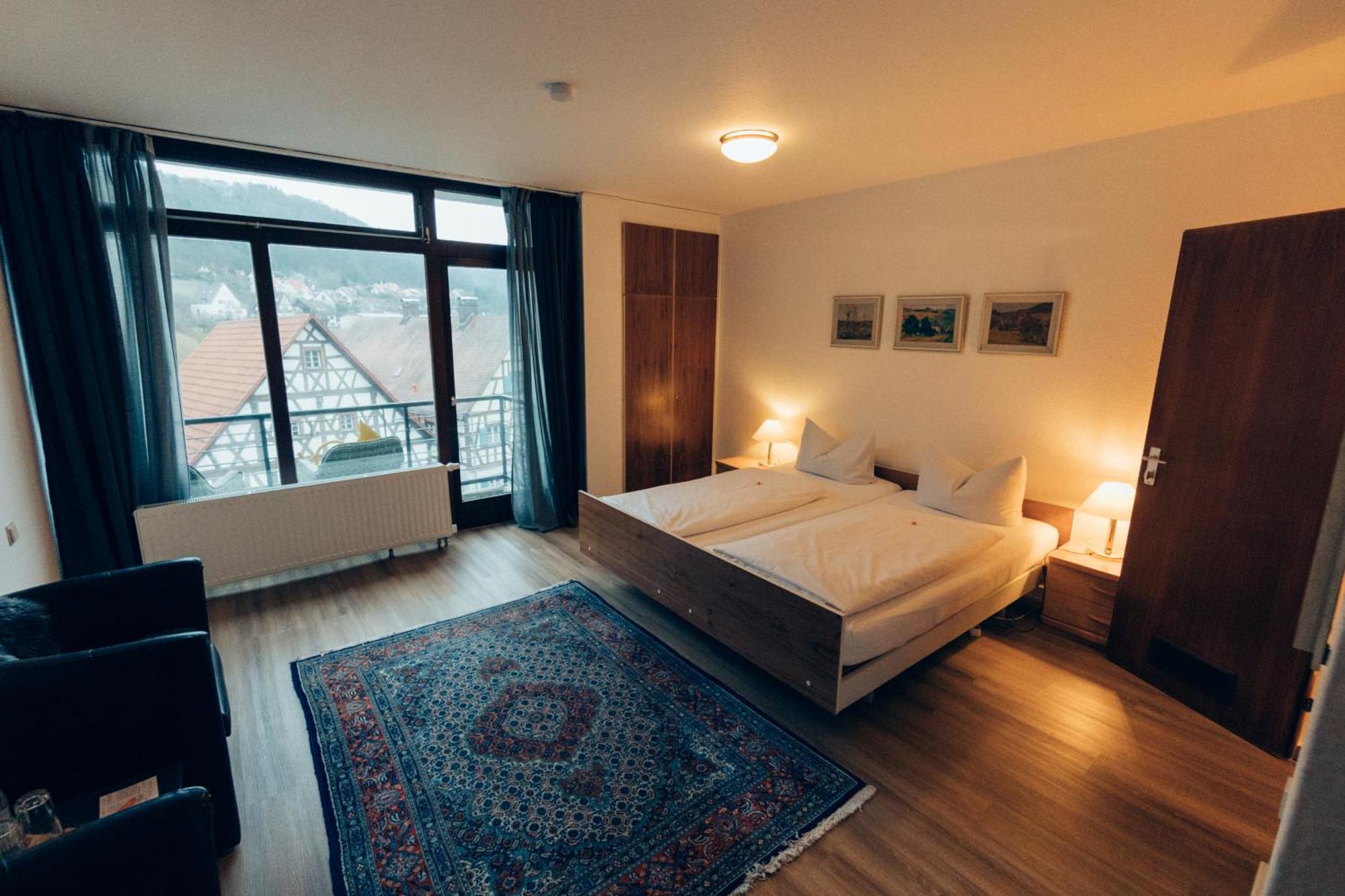 Gasthof Hotel Zur Post Egloffstein Eksteriør billede