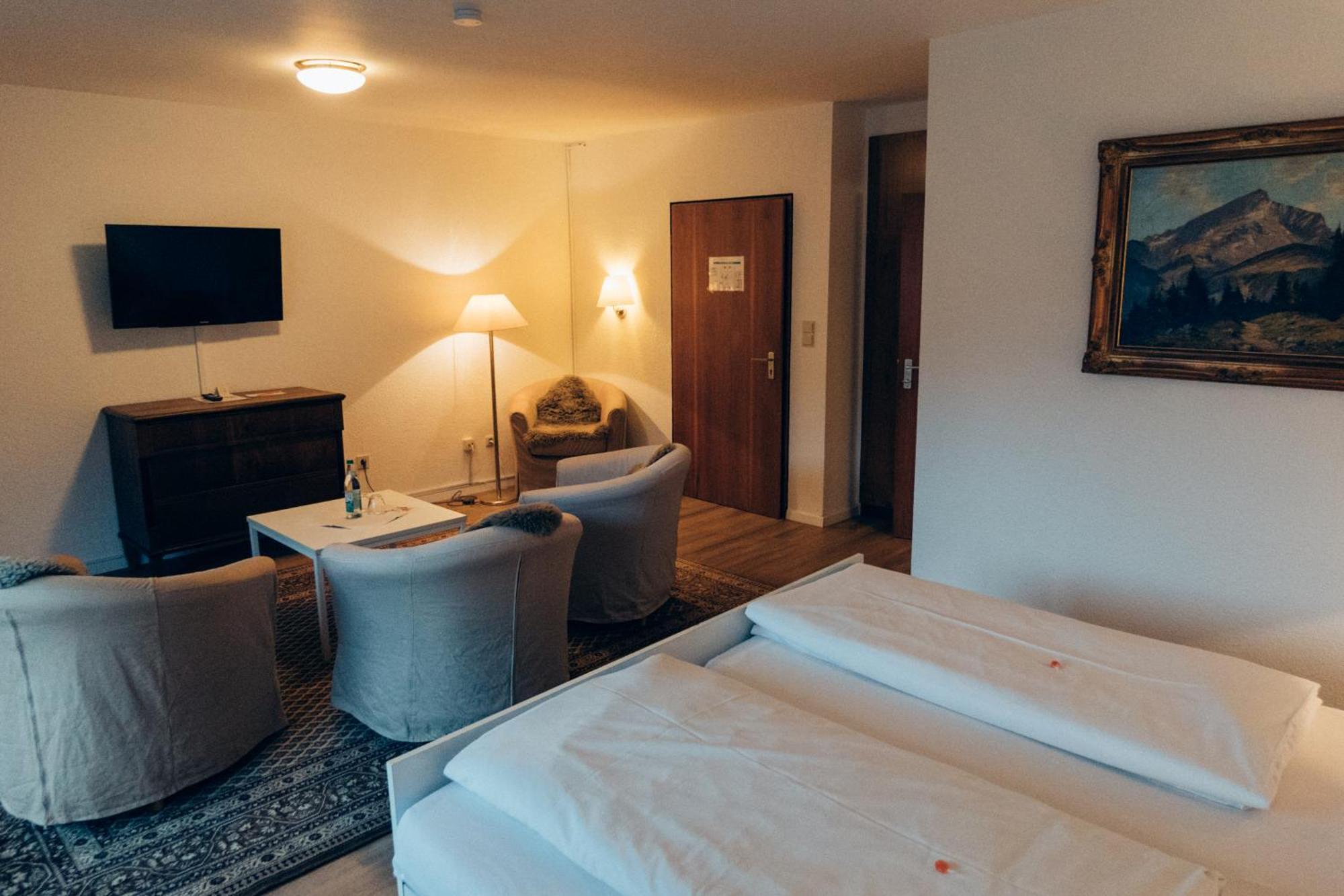 Gasthof Hotel Zur Post Egloffstein Eksteriør billede