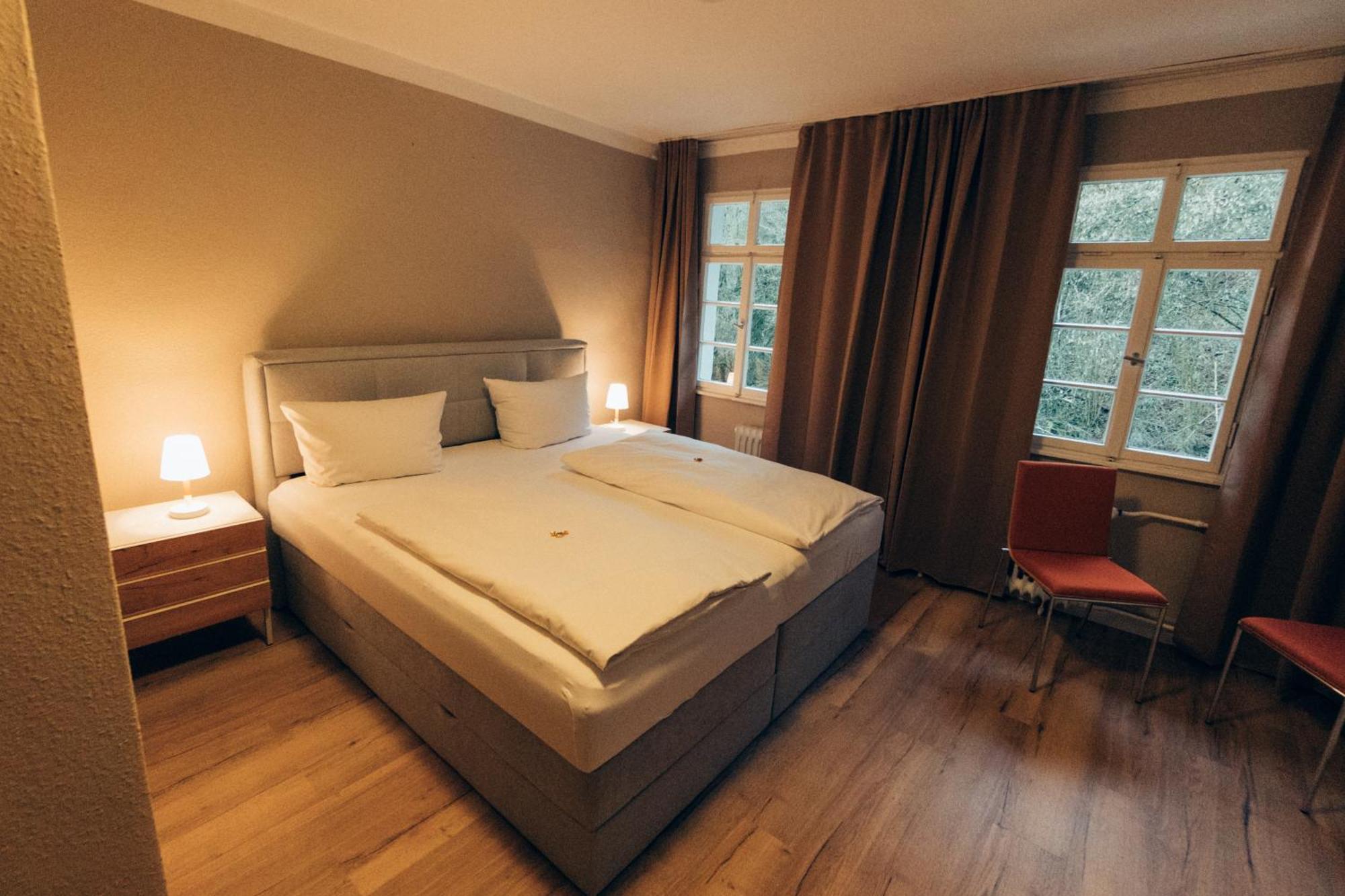 Gasthof Hotel Zur Post Egloffstein Eksteriør billede